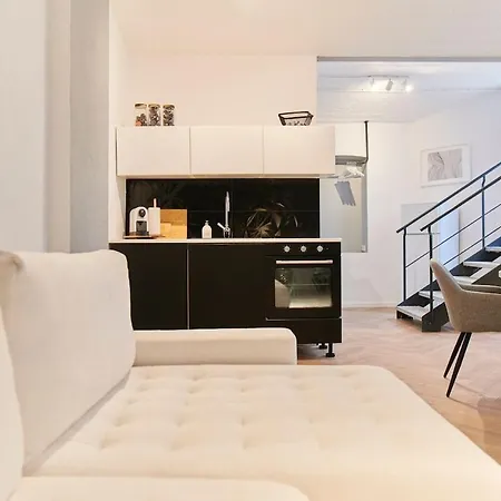 아파트 1 Bedroom - Zentral - Terrasse - Kaffee - Business - Wifi - Kueche 비스바덴