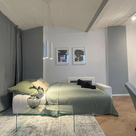 Designstudio Moritz - Charm - - Cosy - 4 People Wiesbaden