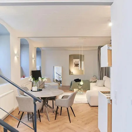 1 Bedroom - Zentral - Terrasse - Kaffee - Business - Wifi - Kueche Wiesbaden