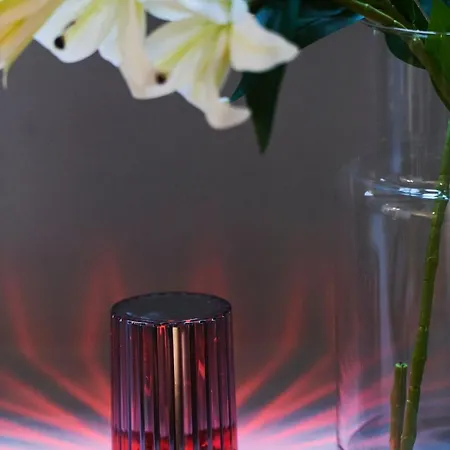 1 Bedroom - Zentral - Terrasse - Kaffee - Business - Wifi - Kueche