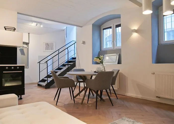 1 Bedroom - Zentral - Terrasse - Kaffee - Business - Wifi - Kueche 아파트 비스바덴