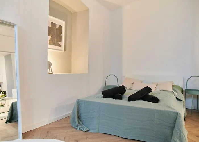 1 Bedroom - Zentral - Terrasse - Kaffee - Business - Wifi - Kueche *