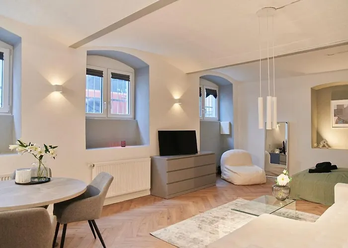 1 Bedroom - Zentral - Terrasse - Kaffee - Business - Wifi - Kueche 비스바덴